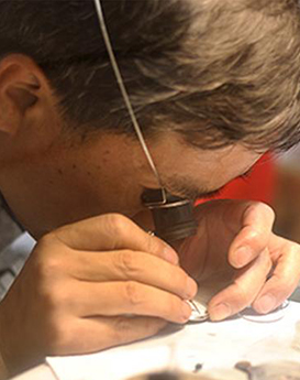 利亚姆·威尔森-南岸区浪琴维修服务中心制表师