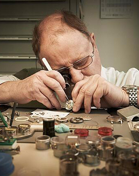 弗雷德·里克-合川区浪琴维修服务中心制表师